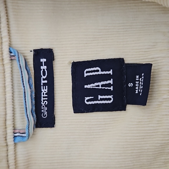 Gap Pale Yellow Corduroy Jacket Cropped Small - Picture 2 of 4